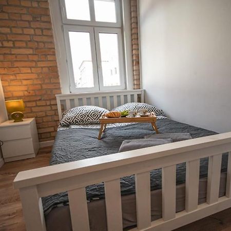 Apartament Rynek Лєшна Екстер'єр фото